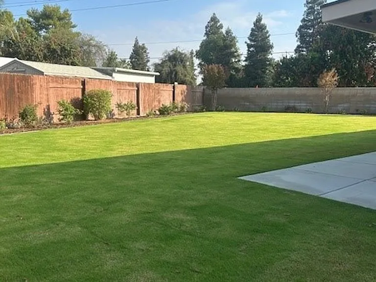 8900 Campus Park Ct — Photo 19