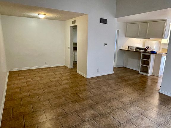 5th image of 1422 Cabrillo Park Dr APT G