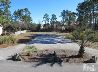 7409 Champlain Rd, Wilmington, NC 28412