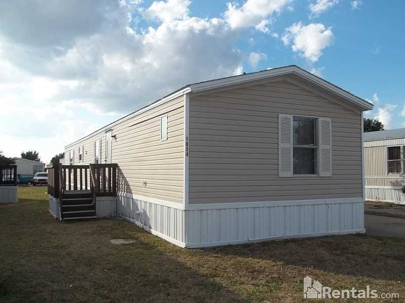 1st image of 1024 Cardinal Dr