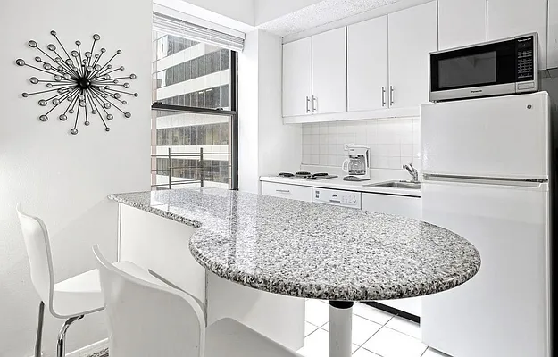 Rented by Compass | media 2