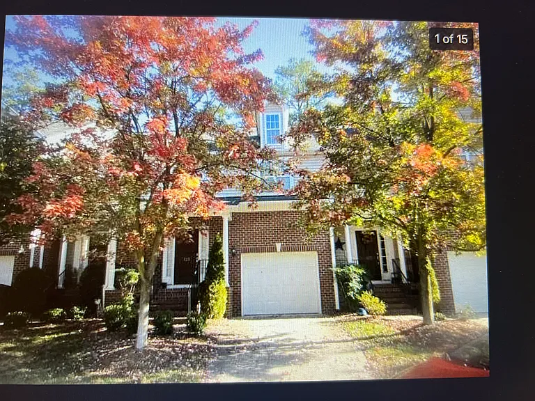 125 Florians Dr — Photo 1