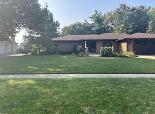 47644 Homestead Ct, Shelby Township, MI 48315
