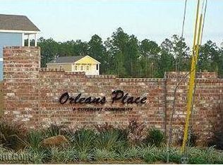 2020 Napoleon St, Ocean Springs, MS 39564