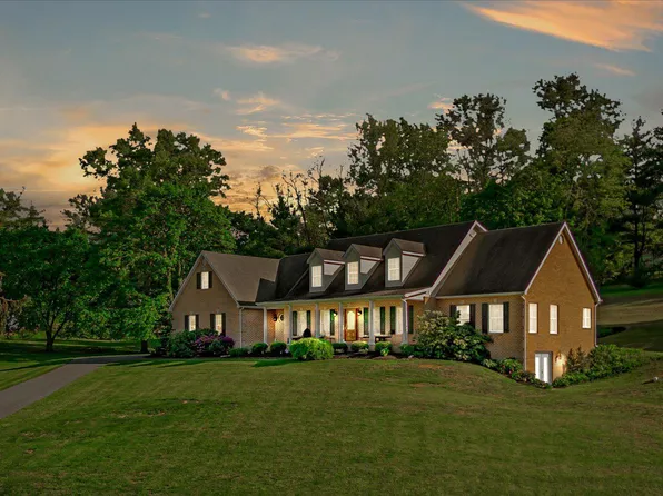 4545 Gross Mill Rd, Hampstead, MD 21074