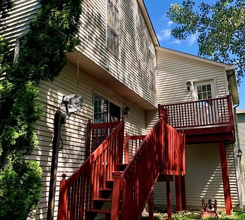 4th image of 369 Twin Creeks Dr