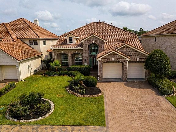 2nd image of 11707 Lismore Lake Dr