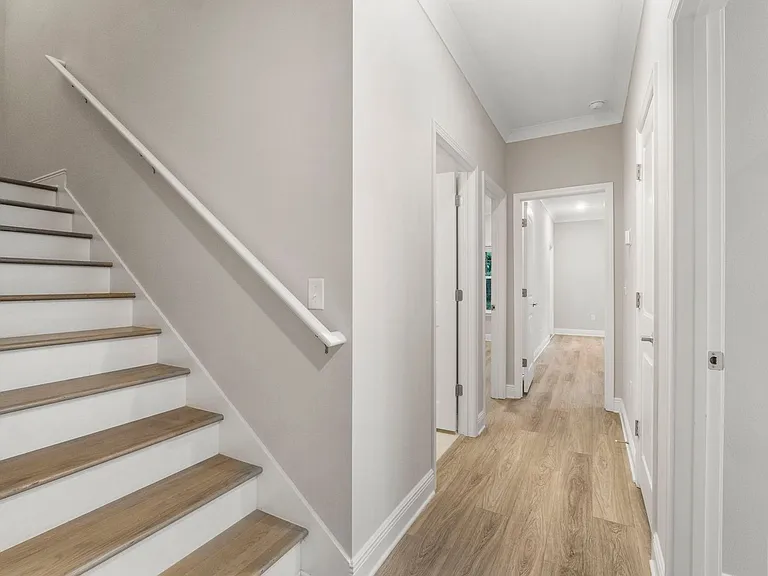 38 Kara Lake Dr — Photo 5