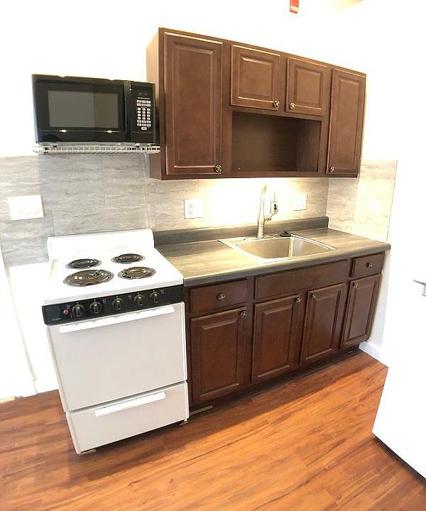 1st image of 1912 N 7th St #1-F