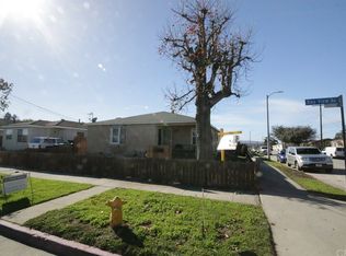 1067 Bay View Ave, Wilmington, CA 90744