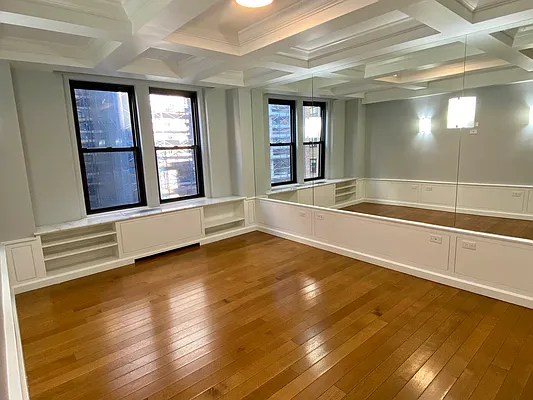 Rented by Tourma Realty LLC | media 4