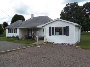 1031 Evans City Rd, Renfrew, PA 16053