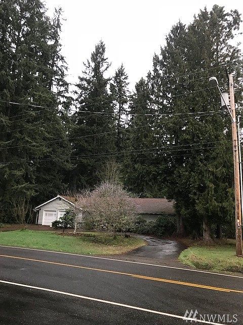 1st image of 12705 122nd St E