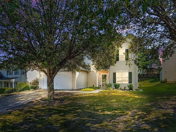 2nd image of 5308 Seaspray Ln