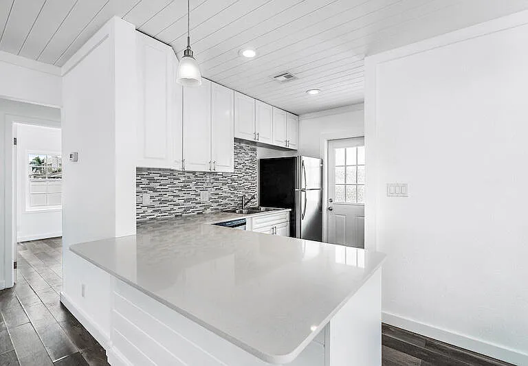 4615 Garden Ave — Photo 4