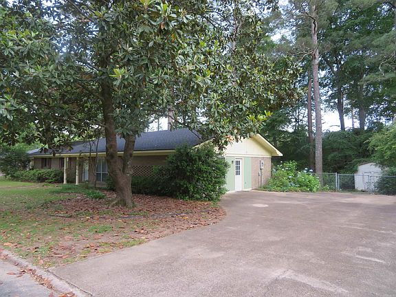 5th image of 2043 Elaine Cir