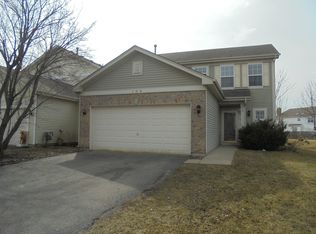 159 W Norwell Ln, Round Lake, IL 60073