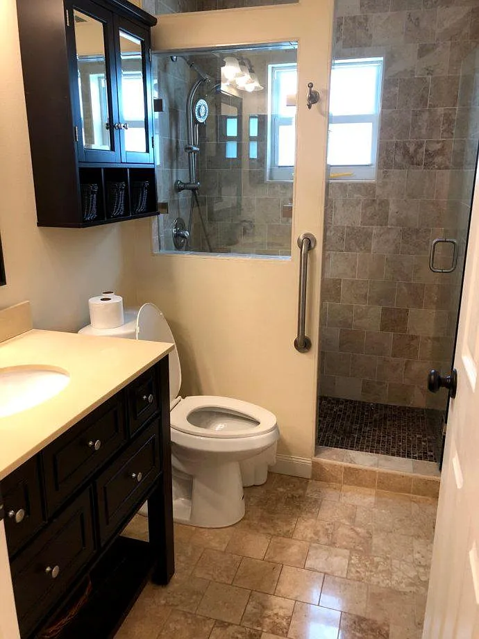 2 bed, 1221 sqft, $2,350 — Photo 2