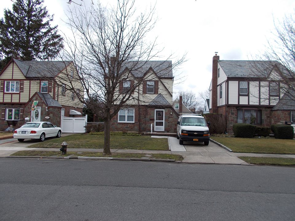1st image of 8740 251st St