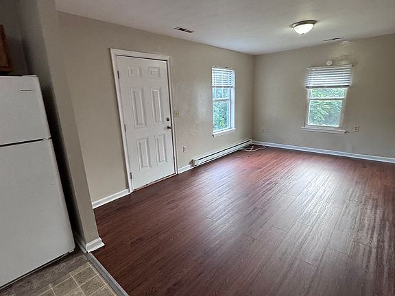3rd image of 1817 Moorman Ave NW #1817