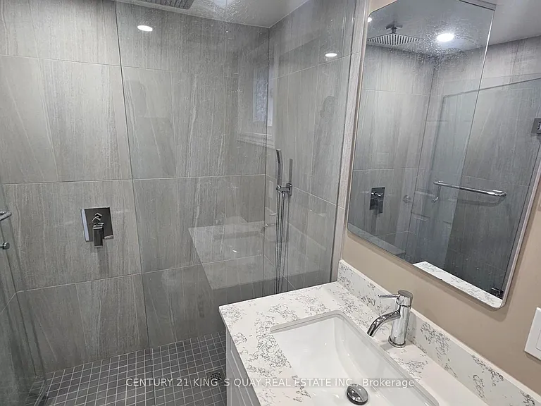 498 Wilson Rd S #BASEMENT — Photo 12