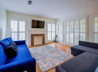 2022 McClendon St, Houston, TX 77030