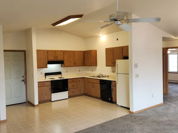 Castle Rock 385 BLDG, 385 Main St APT 1, Lomira, WI 53048