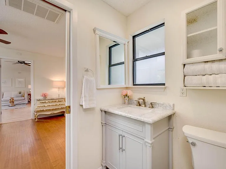 1607 Woodlawn Blvd #GUEST — Photo 19