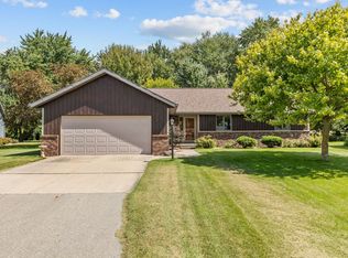 9 Greves Ct, Appleton, WI 54914