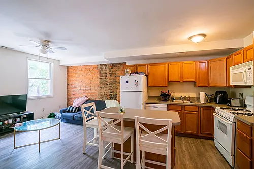 1713 Christian St Photo 1