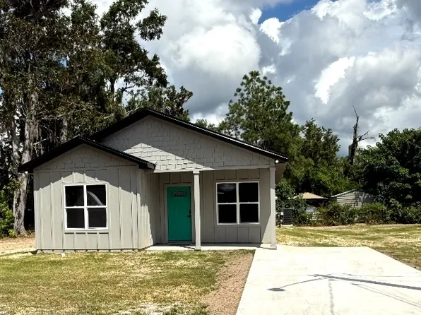 823 NE Elsey Pl, Lake City, FL 32055