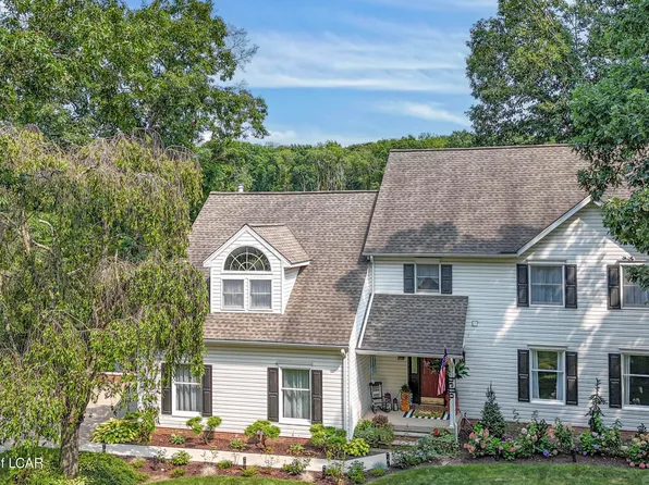 1014 Aspen Dr, Mountain Top, PA 18707