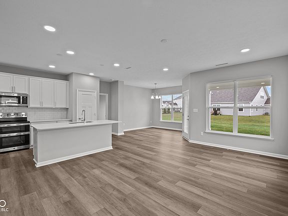 5th image of 16848 Cattle Hollow Ln