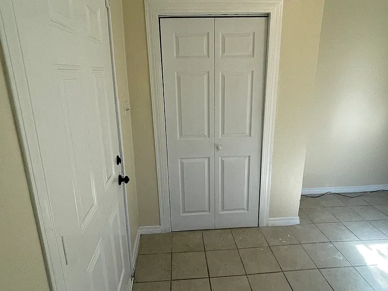 1224 Camp Ave — Photo 11