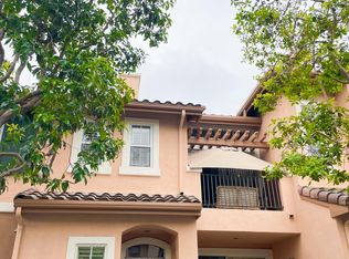 3301 Ladrillo Aisle, Irvine, CA 92606