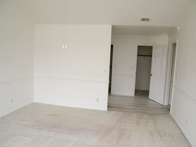 1800 Nora Dr — Photo 10