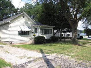 706 W Bridge St, Streator, IL 61364