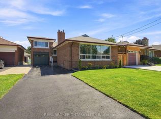 7 Allison Dr, Toronto, ON M8Z3Z9