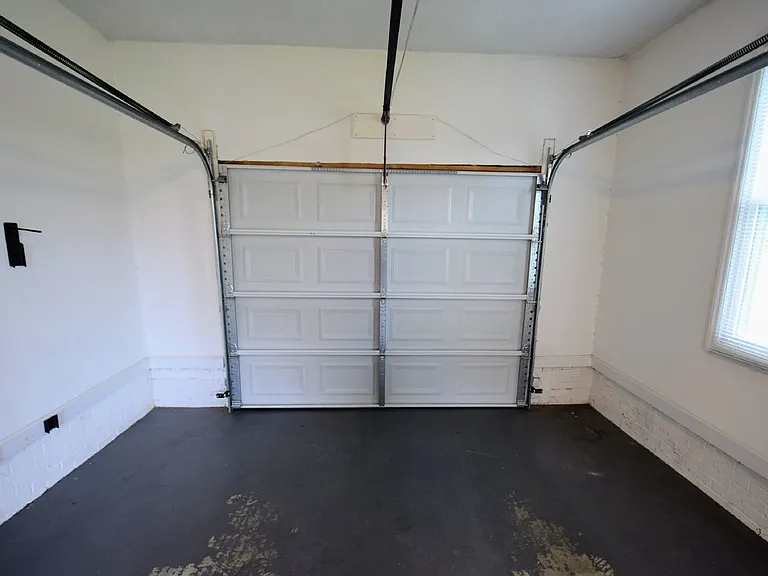 4408 Chesterbrook Dr — Photo 17