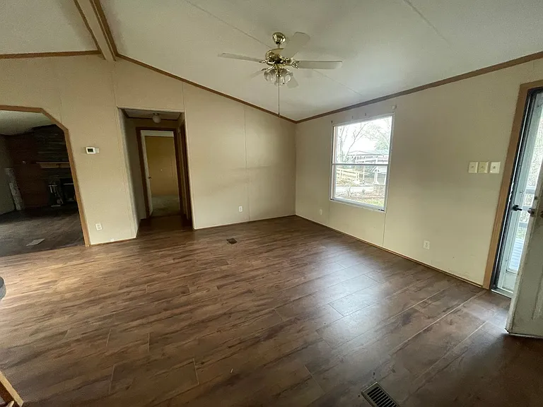 3602 Wellington Ln — Photo 56