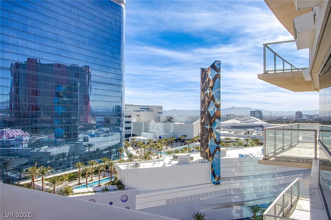 Sky Las Vegas — Photo 1