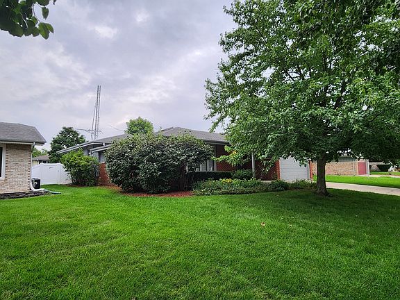 4th image of 639 Poplar Ave