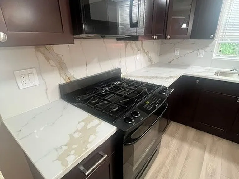 2306 Alava Ct — Photo 2