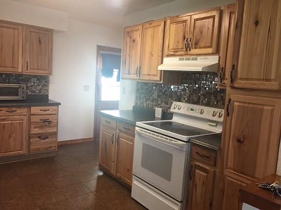 5th image of 4013 Zoar Ave