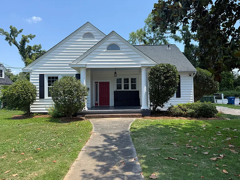 446 Stanley Ave — Photo 1