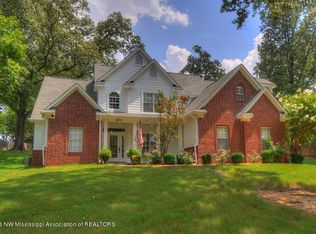 4870 Paige Dr, Olive Branch, MS 38654