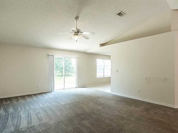 5th image of 145 Windward Ct