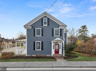 217 W Main St, Berryville, VA