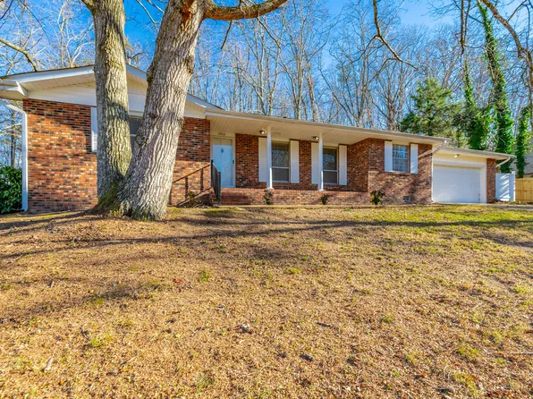 2500 Shenandoah Dr, Chattanooga, TN 37421