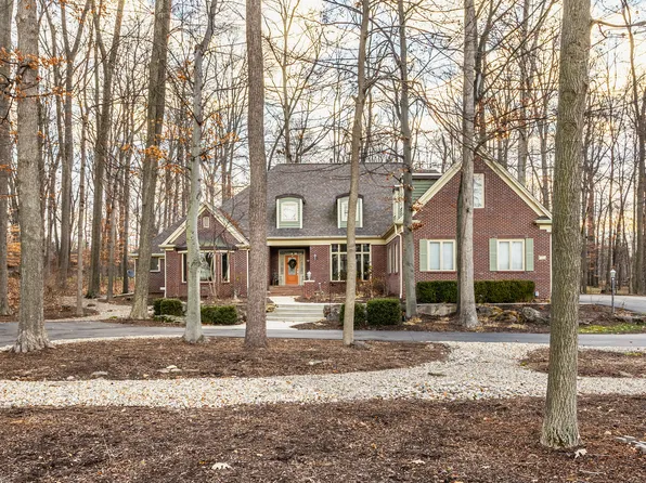 821 W 96th St, Indianapolis, IN 46260